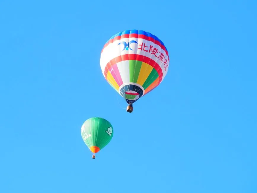 Jaki klej do bombek na balonie? 5 Sprawdzonych Sposobów