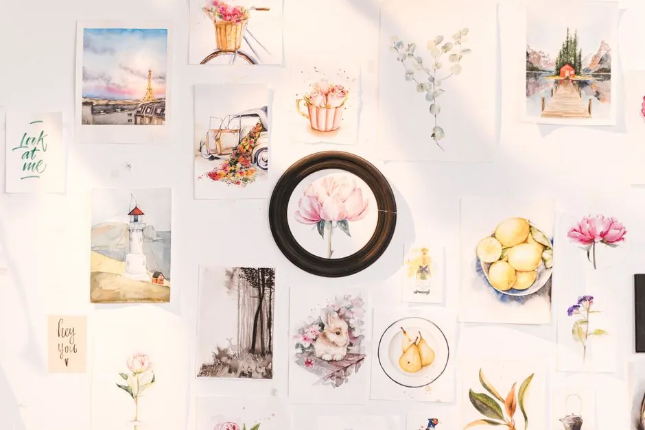 10 aranżacji ścian z obrazami - stwórz domową galerię sztuki